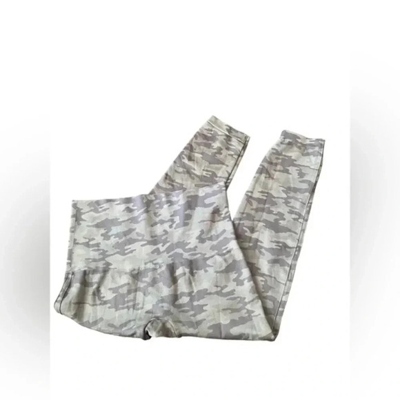 SPANX Women's Cropped Look at Me Now Seamless Leggings 1Xl - Picture 4 of 4